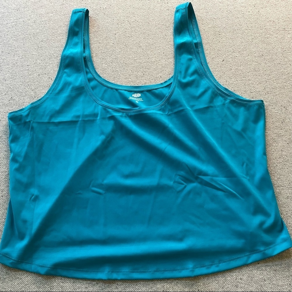 Parade Scoop Neck Tank